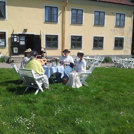 Tullgarns Vardshus Bed & Breakfast Vagnharad Luaran gambar